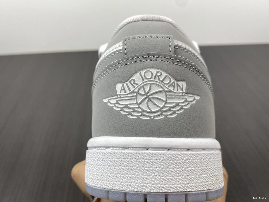 1 Jordan Grey Wolf Low (W) - DC0774-105 0831